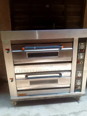 4tray Industrial Baking Oven (Fairly Used)