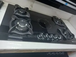 Inbuilt Gas Cookers 4 Gas 1 Electric Cooker