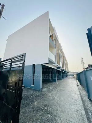 3bdrm Townhouse/Terrace In Ogudu For Sale