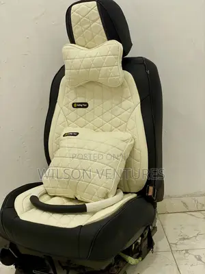 5 Seater Cream and Black Seat Cover