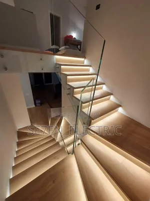 Interior Modern Staircase Lighting