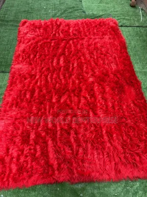 4by6 Feets Red Colour Fur Rug