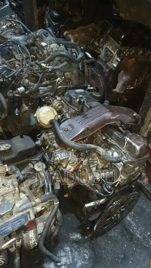 2rz Engine Toyota Hilux