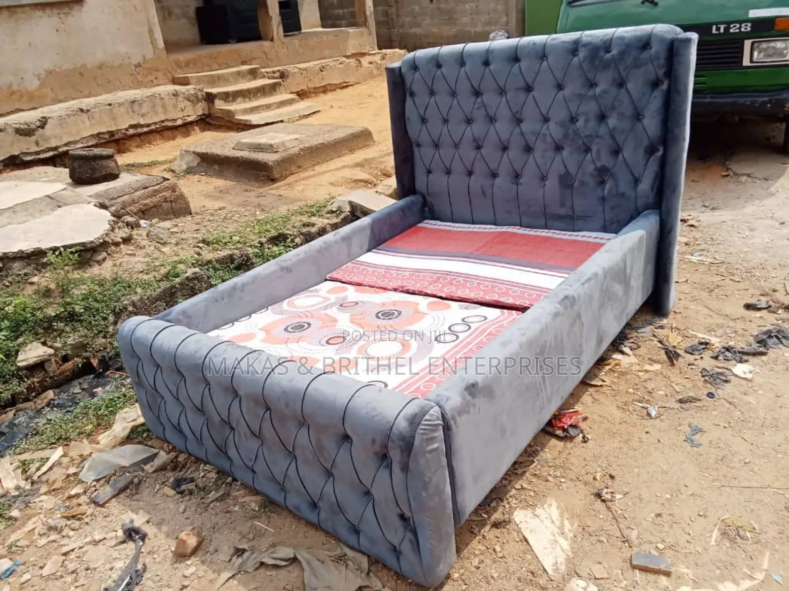 6 by 41/2 Bedframe