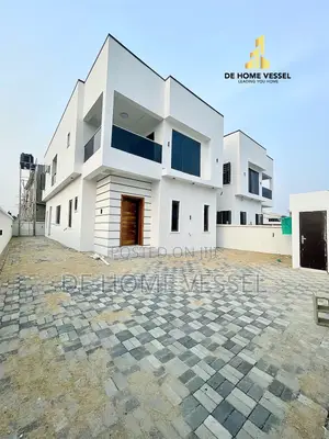 Luxury 4 Bed Detached Duplex With Bq