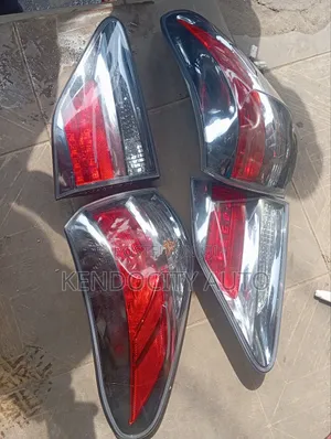 Complete Rear Light Rx350 Lexus 2013/015 .