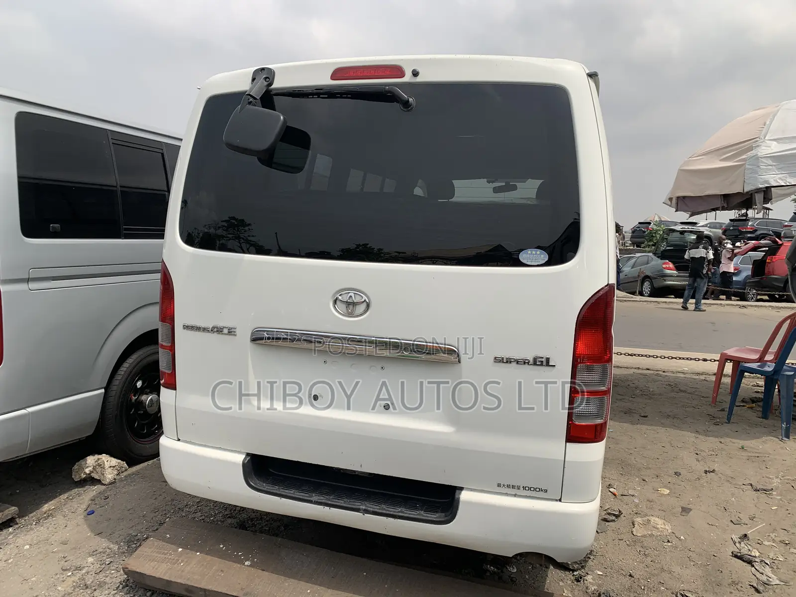 Toyota Regius 2012 White