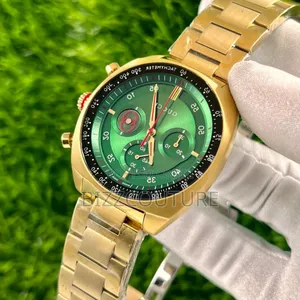 Original Gucci Gold Stainless Steel Watch Available in Store