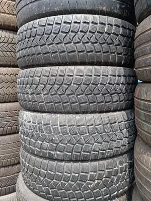 235/60/18 Tire