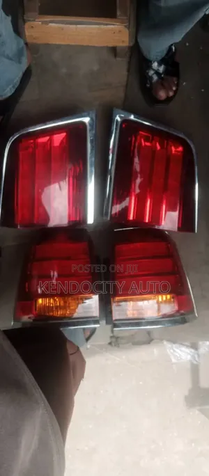Rear Light Complete Lx570 Lexus 2010/012