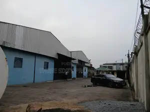 2 Bay Warehouses With Office on 7175 SQMS