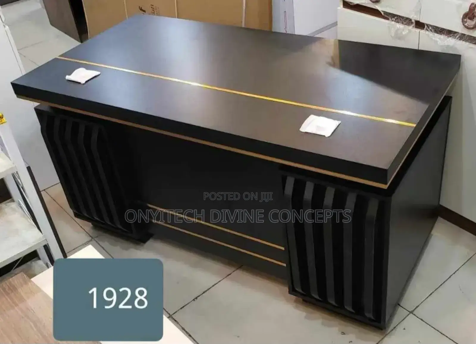Exclusive Black Office Table