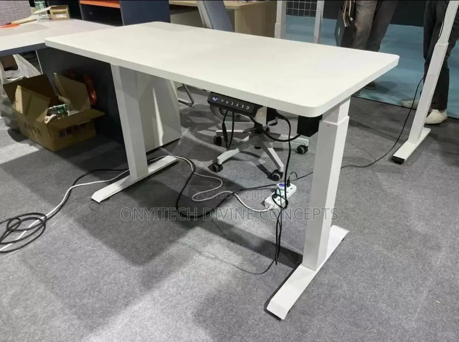 Classy Adjustable Electric Table