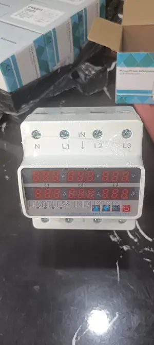 125a 4pole Voltage Protector