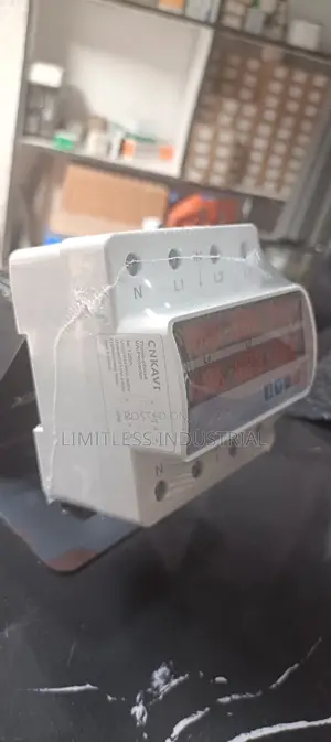 125a 4pole Voltage Protector