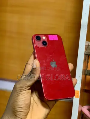 Apple iPhone 13 128 GB Red