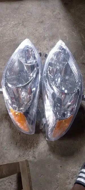 Head Lamp for Toyota Matrix 2006