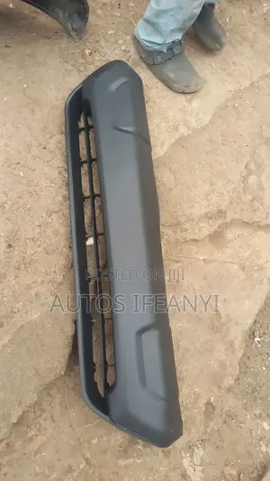Down Cover Toyota Tacoma 2012 Available