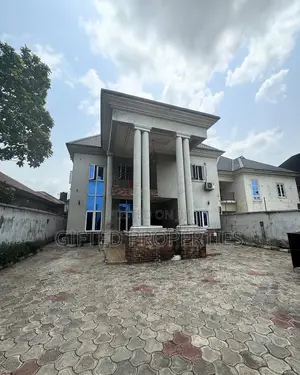 4bdrm Duplex in Majesty Estate, Port-Harcourt for sale