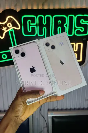 Apple iPhone 13 128 GB Pink