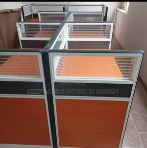 Imported Quality 4 Seater Work Station .
