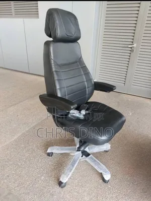 Economic Massaging Chair