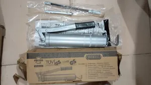 Hand Grease Gun