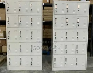 Workman Locker 15 Partitions.
