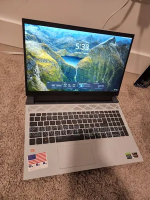 Laptop Dell G15 5511 16GB AMD Ryzen 5 SSD 256GB