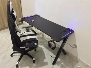 Game Table and Chair