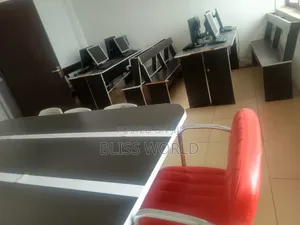 Very Strategic Located Office Space in Utako