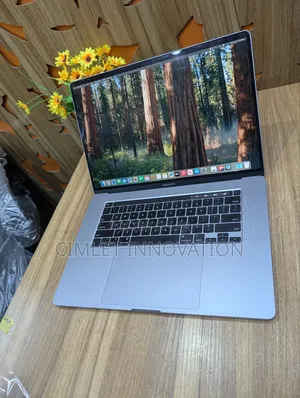 Laptop Apple MacBook Pro 2019 32GB Intel Core I9 SSD 512GB