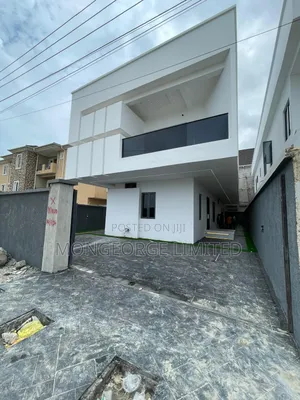 5bdrm Duplex in Ologolo for sale
