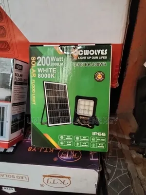 200w Cwolves Solar Light