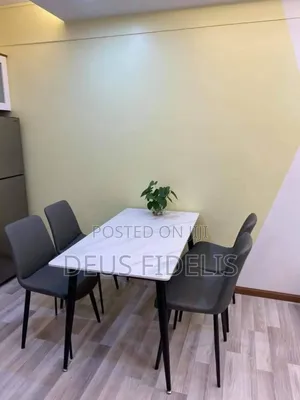 Dining Table and 4 Chairs