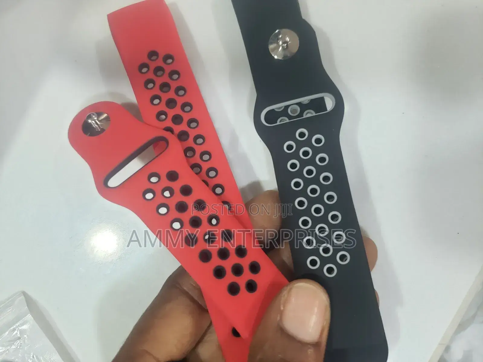 Replacement Silicone Strap for Fitbit Charge 3/4.