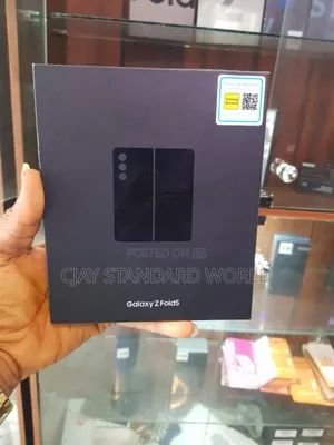 New Samsung Galaxy Z Fold 5 256 GB Black