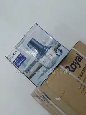 Modern Maxi Food Processor -New