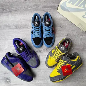 Supreme X Nike Sb Dunk Low Pro Ss25 Series Sneakers 👟