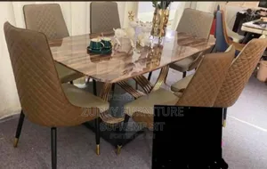 High Quality and Imported Luxury Dining Set by 6 Chairs