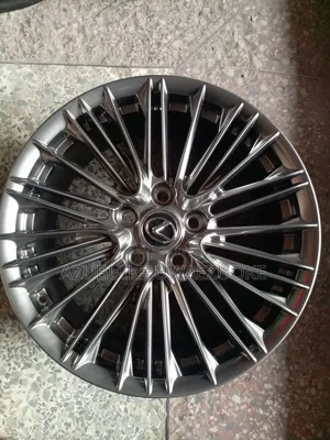 17" Rim Lexus Is250
