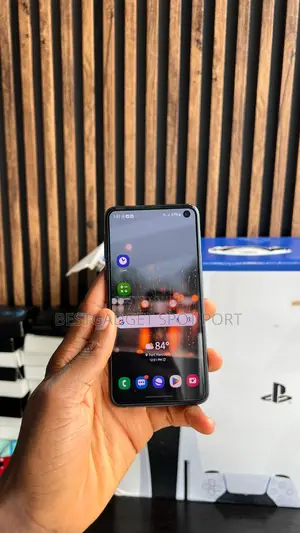 Samsung Galaxy S10e 128 GB Black