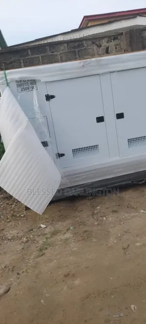 250kva Soundproof Perkins Generator