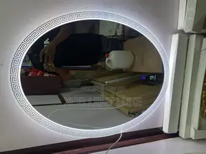 Oval Shaped Led Mirror With 3 Lights