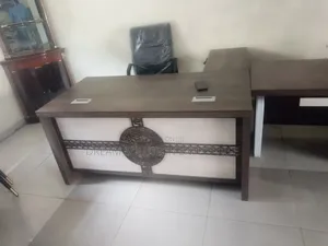 1.8 Executive Desk