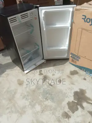 Royal 90liter Single Door (Rbc-100) + Key Refigerator