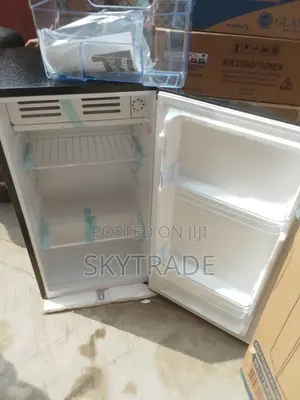 Energy Saving Royal Refrigerator 90l RBC-100( Single Door)