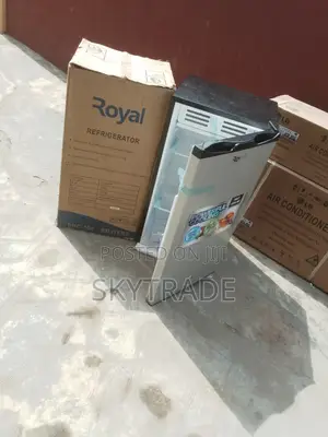 90l Royal Single Door With Key Refrigerator (2 Shelve)