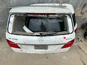 Gl350 2016 Back Glass Available We Deliver Install