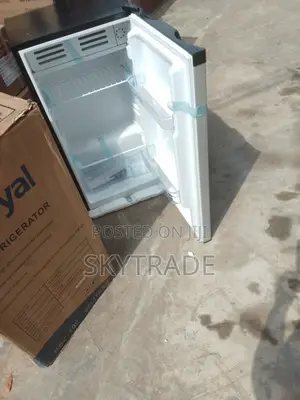 Affordable Single Door 90l Refrigerator With 2 Shelves